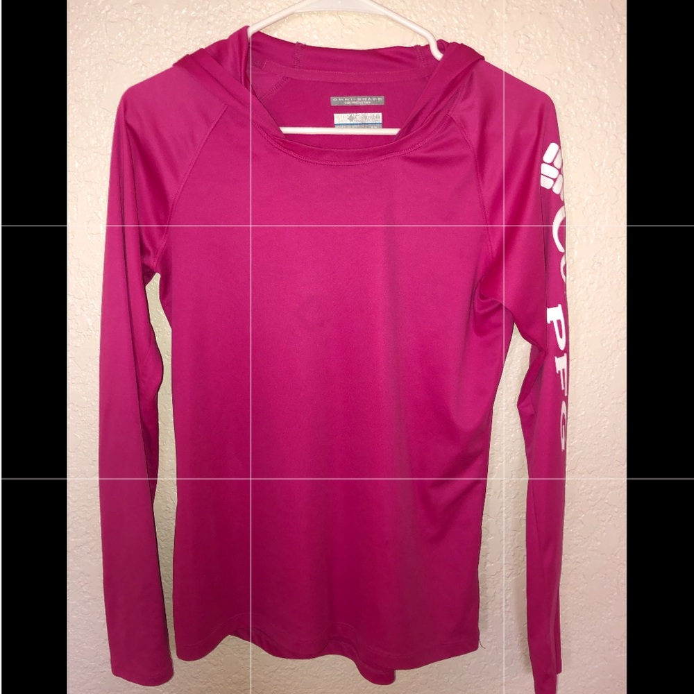Pink Women’s Hooded Performance Long-Sleeve Top